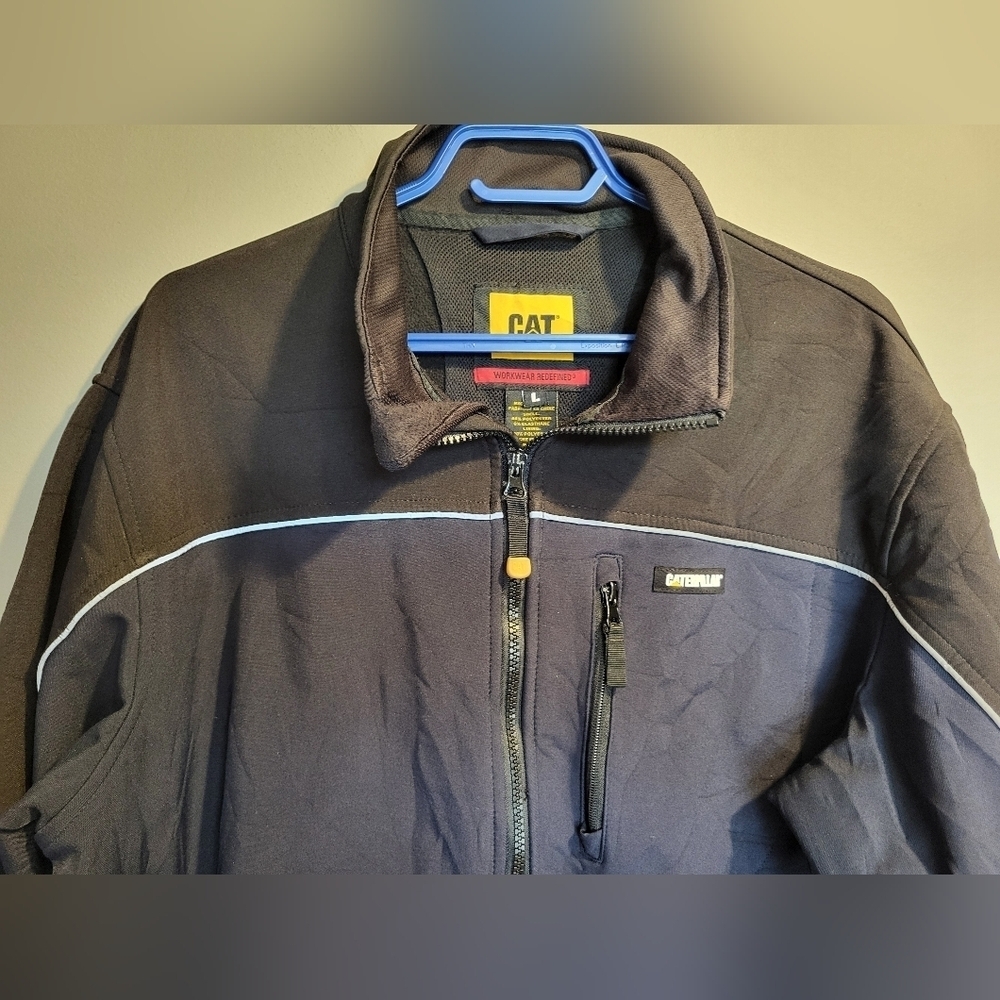 Cat Work Jacket Workwear Redefined, Size Large - Picture 2 of 8
